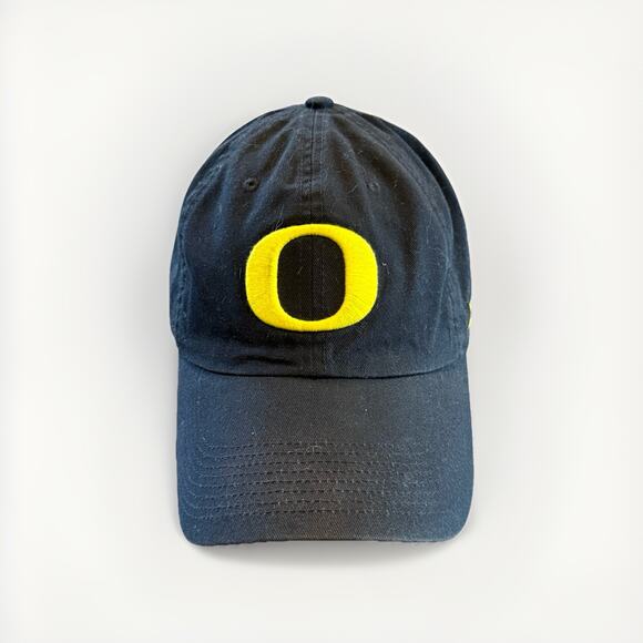 Nike Heritage86 Mens Black Dri Fit Oregon Ducks StrapBack Hat Classic Dad Cap - Picture 1 of 8
